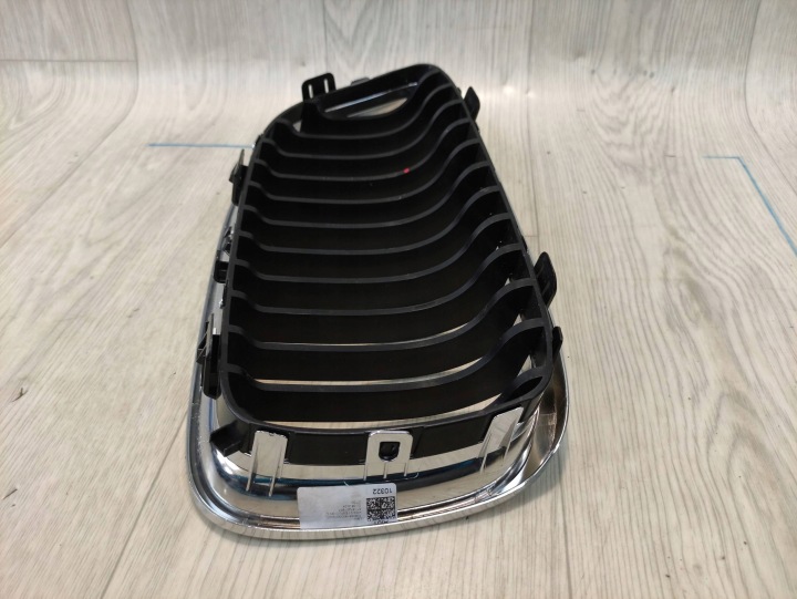 BMW 3 E90 GAUCHE RÉSERVOIR GRILLE DE RADIATEUR 51137201967