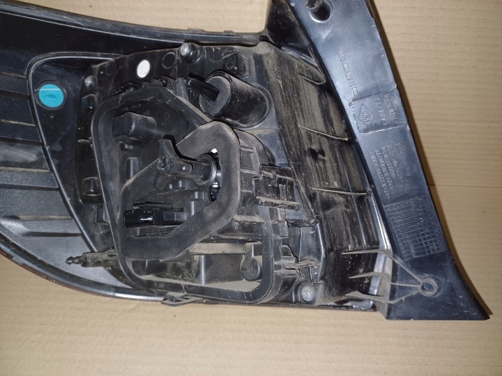 PHARE DROITE ARRIÈRE DACIA SANDERO II LIFT 18R. NR. 265506147R