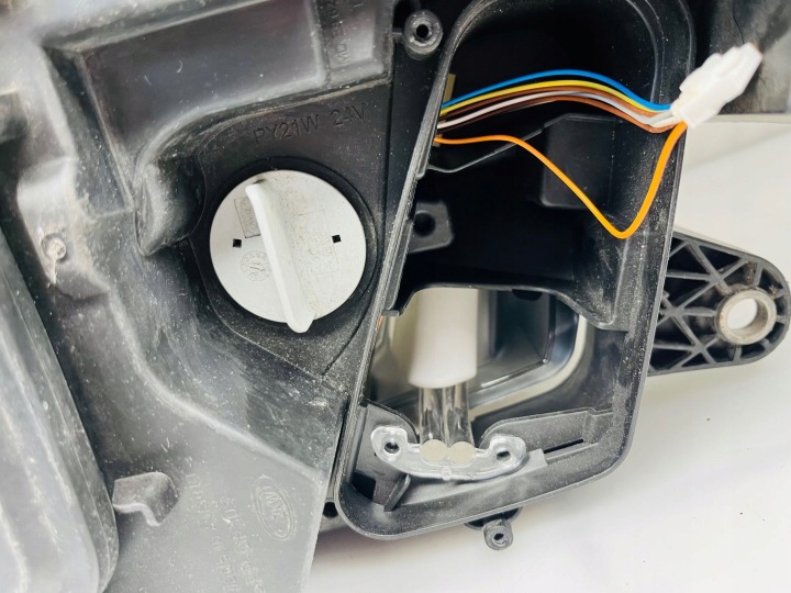 PROJECTEUR AVANT CÔTÉ GAUCHE VOLVO XC90 222392