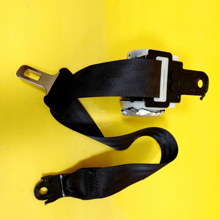 CEINTURE DE SÉCURITÉ MILIEU ARRIÈRE SUBARU LEGACY G0659 NR1950