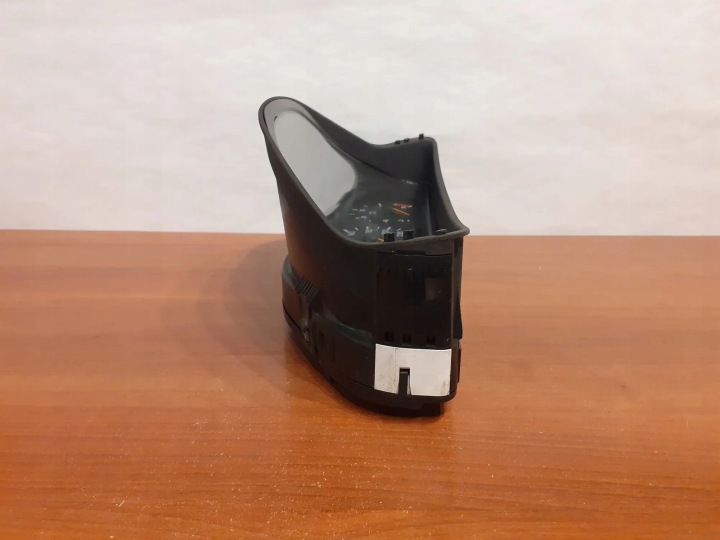 COMPTEUR MERCEDES-BENZ E (W210) 2105403648 1999