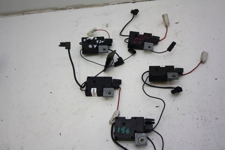AMPLIFICATEUR D'ANTENNE MODULE ANTENNES ALFA ROMEO 156 B901