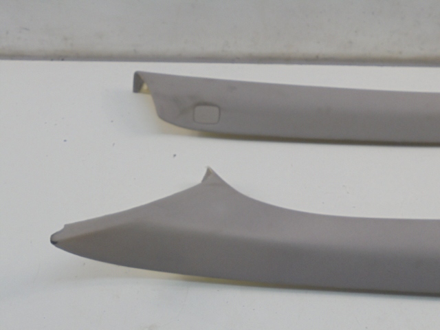 VOLVO S60 2 II 10-13 PROTECTION MONTANTS AVANT GAUCHE DROITE 31307438 31307439