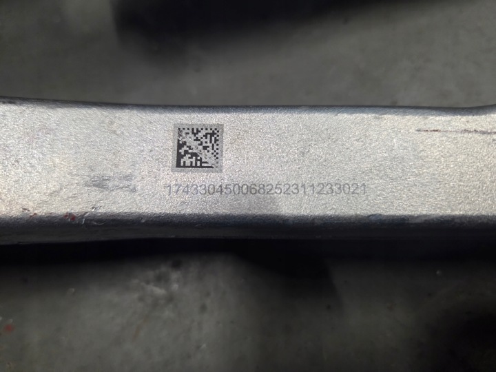 MERCEDES CLA174 ROTULE DE DIRECTION A 1743320300 AVEC WAHACZAMI GAUCHE CÔTÉ