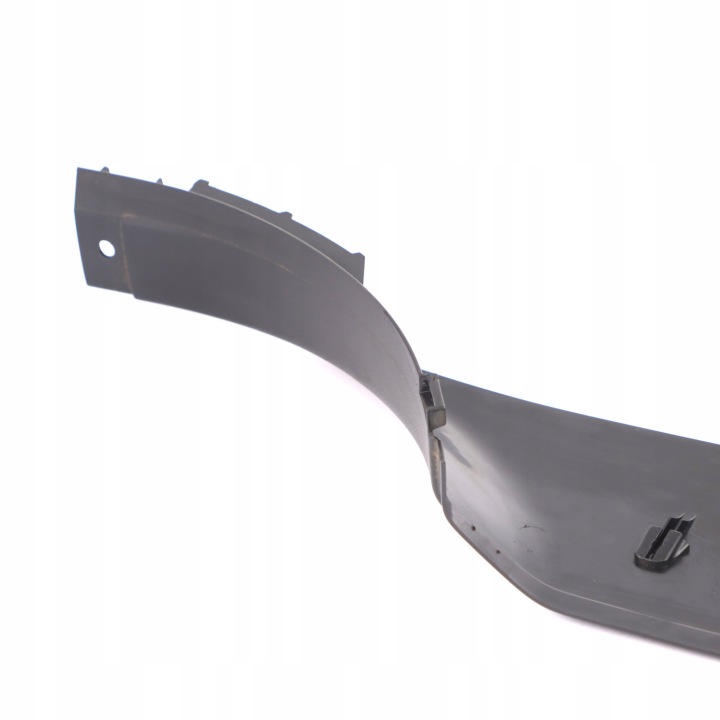 MERCEDES W251 PROTECTION BRODERIE MONTANTS B DROITE NOIRE A2516900425