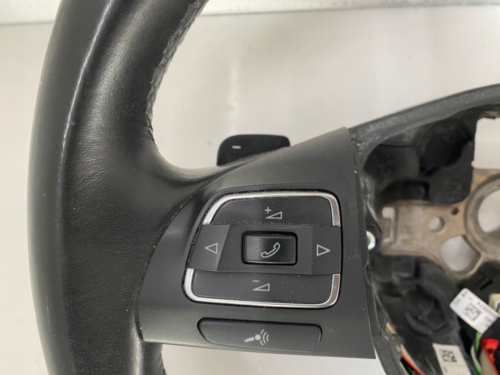 VW TIGUAN I LIFT VOLANT CUIR MULTIFONCTION PALETTES 1T0419091AD