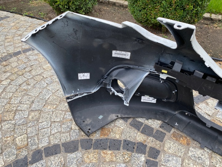 PEUGEOT 2008 PARE-CHOCS AVANT CHROME 9802521077 ORIGINAL