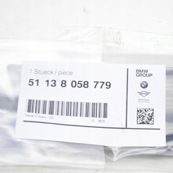 BMW M4 CABRIO F83 AVANT LEFT ORNAMENTAL GRILLE AIR DUCT 51138058779