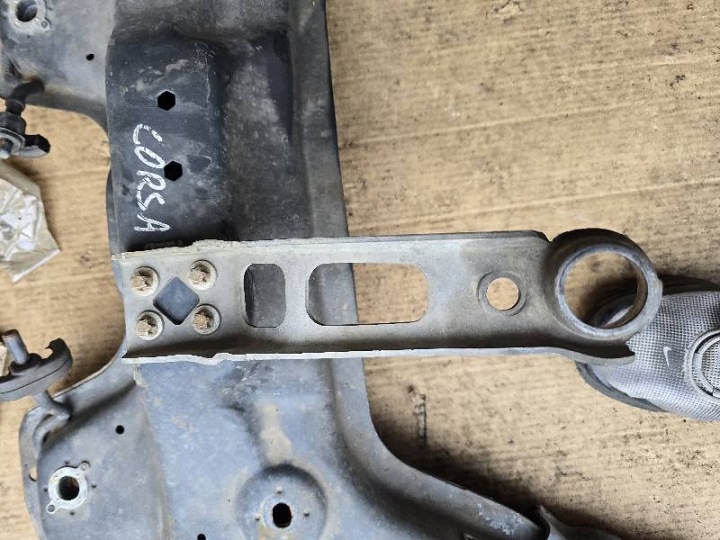 CHÂSSIS CHÂSSIS BERCEAU OPEL CORSA D