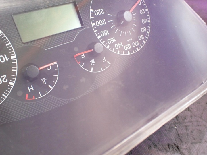 FIAT GRANDE PUNTO 05-10 1.9 COMPTEUR TABLEAU DE BORD 51718552 349119KM