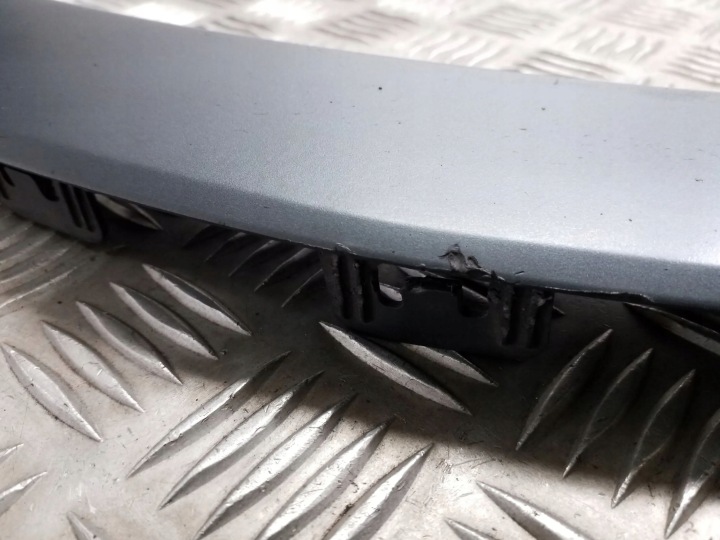 MOULURE GARDE-BOUE GAUCHE ARRIÈRE AUDI Q3 8U 8U0853817B