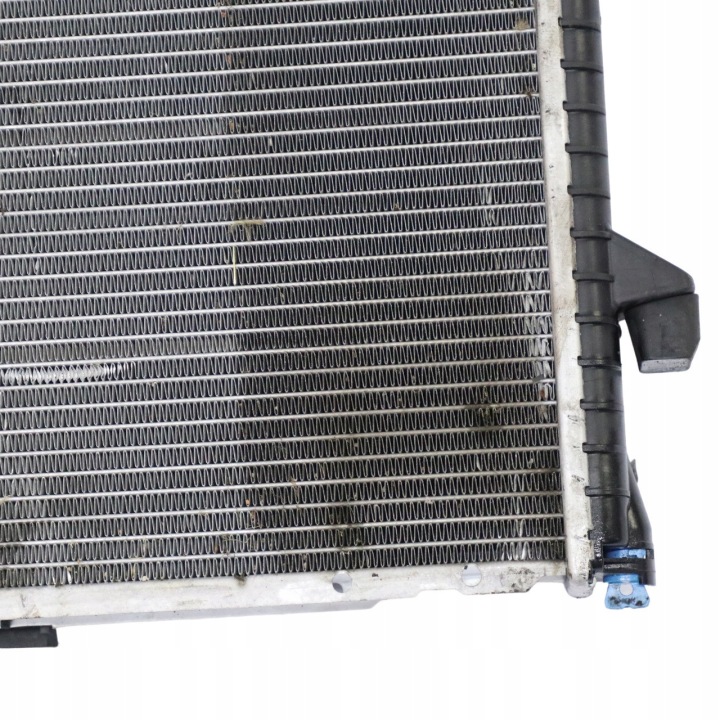 BMW E60 E61 E63 E64 LCI RADIATEUR EAU RADIATOR DIESEL 7795878