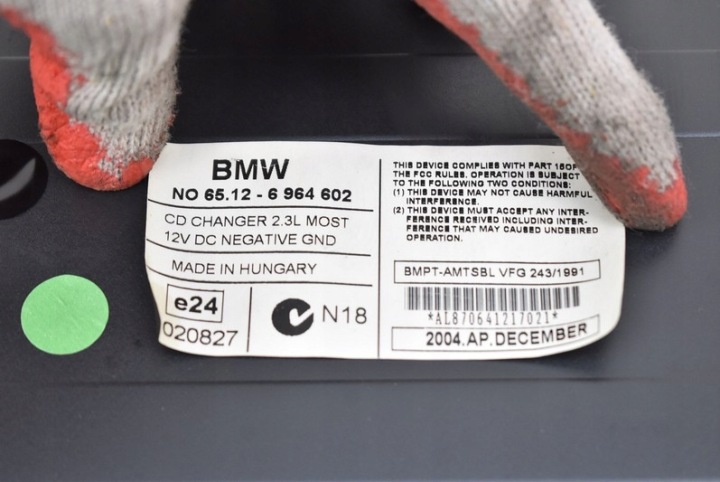 CHANGEUR DISQUES CD 6964602 BMW E90 E91 04-10