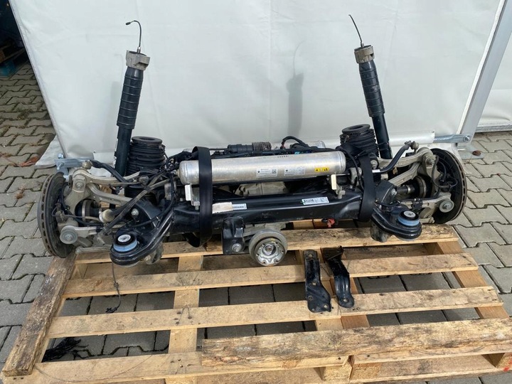 MASERATI LEVANTE SUSPENSIÓN 6700375210 06700374390 06700392470 670039247 