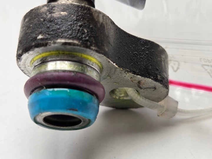 FIL CLIMATISATION AUDI A6 C6 3.0 TDI 4F0260712Q