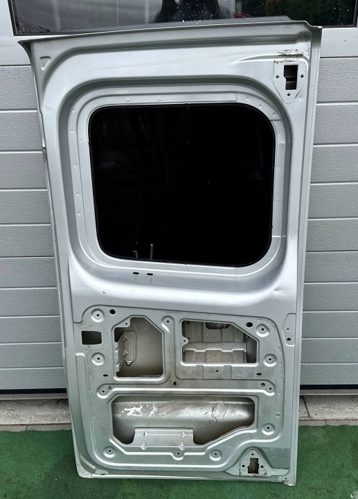 PORTES DROIT ARRIÈRE NISSAN PRIMASTAR (2008R) Z34