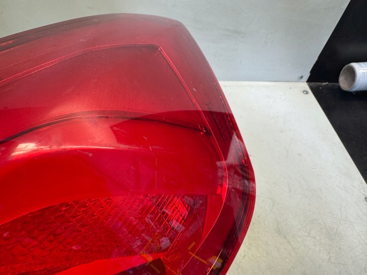 FORD FOCUS MK4 PHARE DROIT ARRIÈRE JX7B-13404-DD