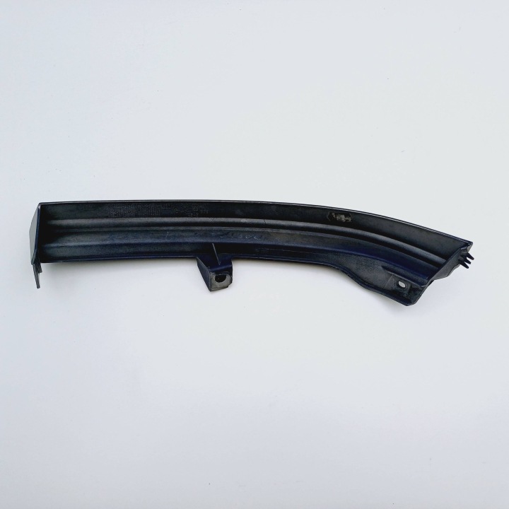 MOULURE SOUS LAMPE DROIT ARRIÈRE OPEL ZAFIRA A LAK. Z21A 90580652 NR301