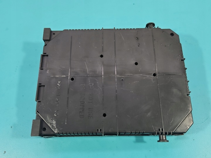 ORDINATEUR CONTRÔLEUR MOTEUR 9809447980 9819855180 PEUGEOT 3008 II 2.0 HDI