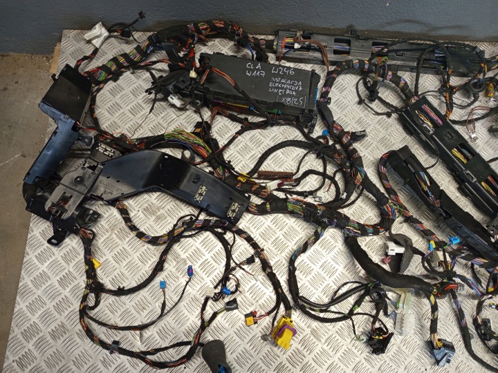 MERCEDES-BENZ OE A2465402614 W117 FAISCEAU DE CÂBLES INSTALLATION ÉLECTRIQUE ÉLECTRIQUE INTÉRIEUR