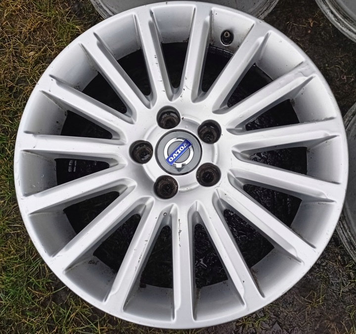 ALUSY 17 5X108 ORIGINAL VOLVO V40 V50 V70 S40 S60 S80 C30 C50 XC FORD 