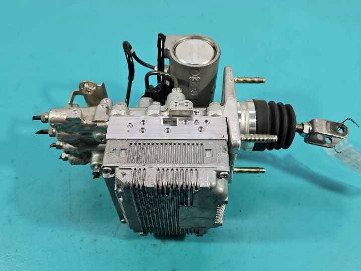 SERVO FREIN TOYOTA AURIS II 47210-12130 47270-47030 1.8 HYBRIDE
