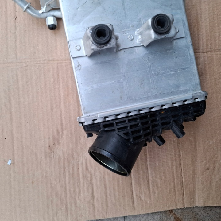 RADIATEUR ÉCHANGEUR AIR-AIR LAND ROVER DEFENDER II 3.0 K6D36K L663 DISCOVERY 5 V