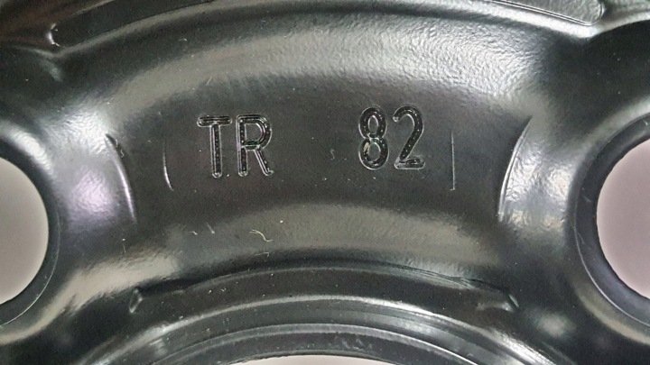 KOLO RÉSERVE R18 TOUTES AUDI Q5 SQ5 80A601027B