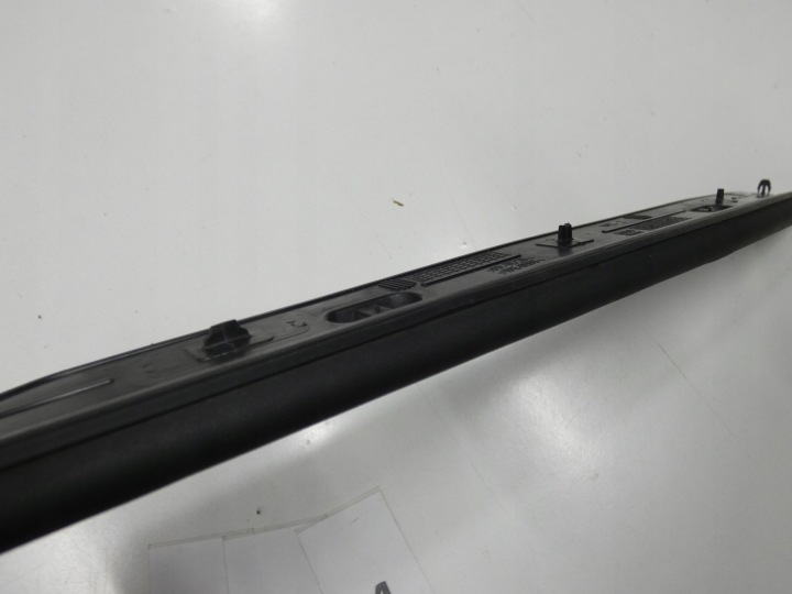 MOULURE JOINT D'ÉTANCHÉITÉ CAPOTS AUDI Q-5 80A AVANT RESTYLAGE