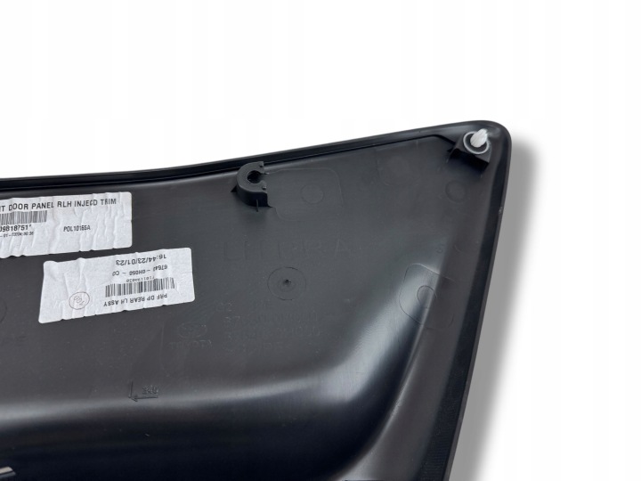 TOYOTA AYGO X 2023 ARRIÈRE CÔTÉ GAUCHE CARDAN BRODERIE PORTES ARRIÈRE