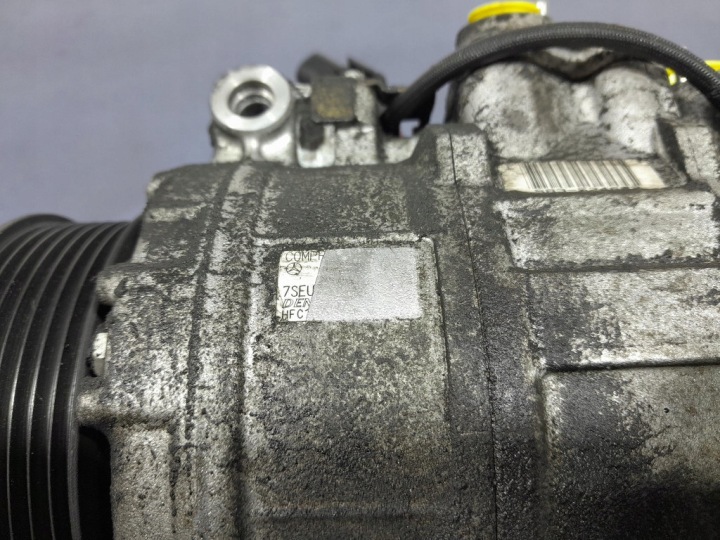 MERCEDES ML W163 LIFT 01- 4.0 CDI 250 KM COMPRESSEUR DE CLIMATISATION