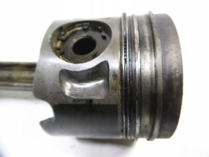 LT 2 PISTON 2,5TDI AHD 81L34 BIELLE