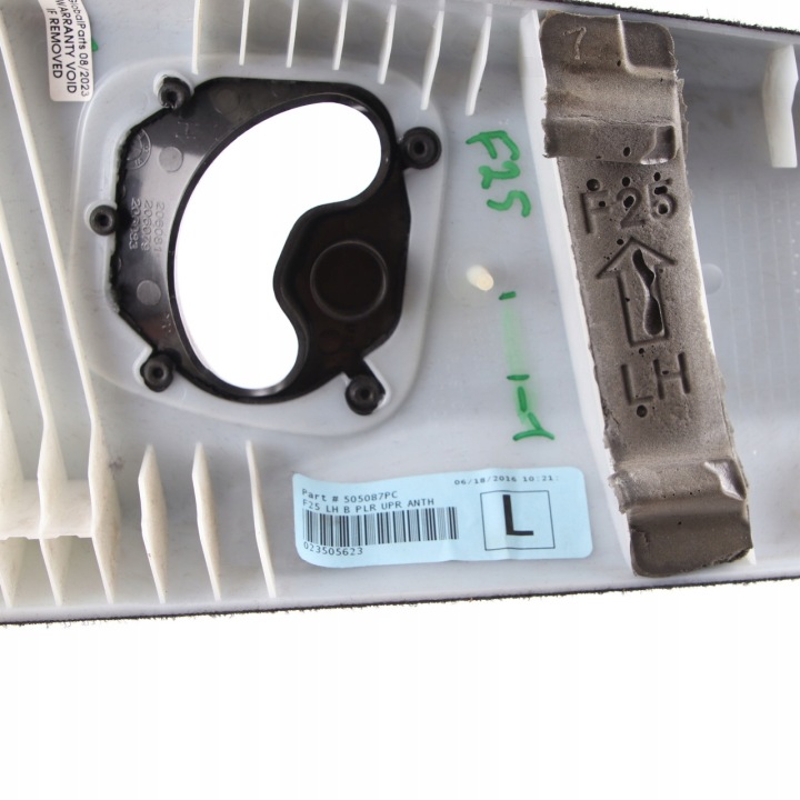 BMW X3 F25 PROTECTION MOULURE POTEAU B SUPÉRIEURE GAUCHE INTÉRIEURE NOIRE 7225309