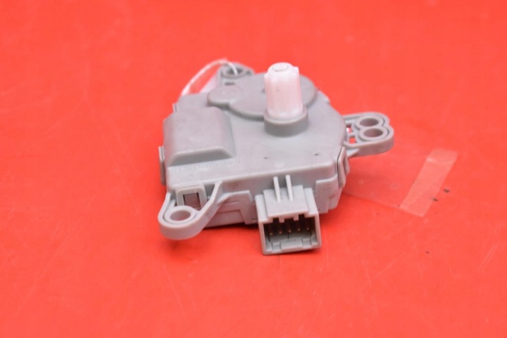 PETIT MOTEUR RÉCHAUFFEURS EA1F1-DN8AB02 KIA SPORTAGE 5 V 1.6 T-GDI 150 KM 21-25