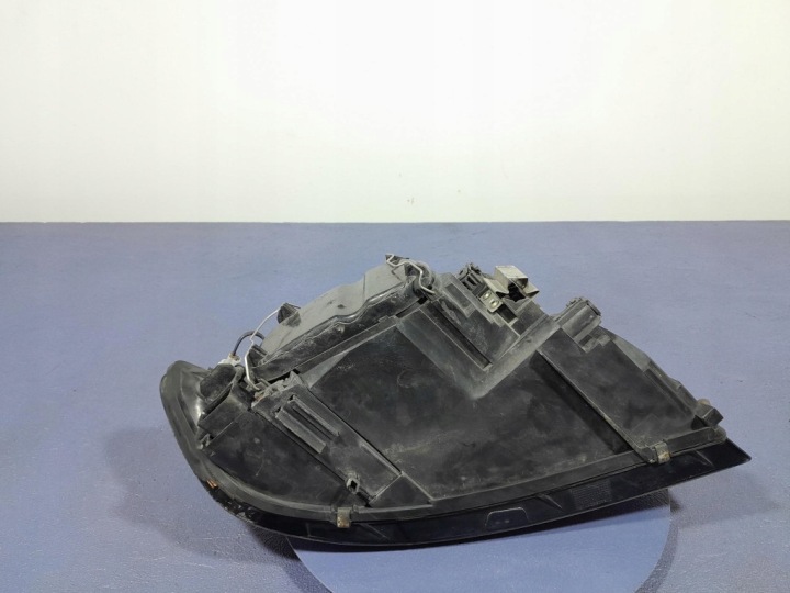 VOLVO S40 II V50 PROJECTEUR GAUCHE AVANT PHARE EUROPE 30698885