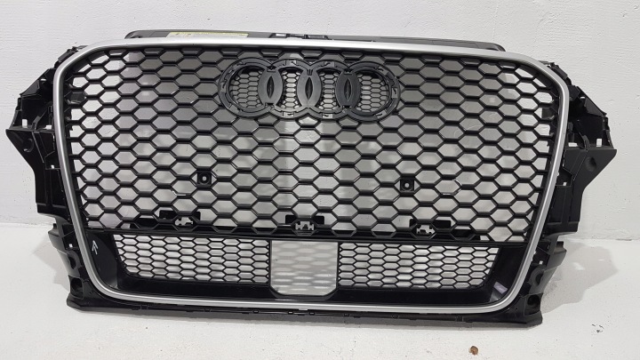 CALANDRE RADIATEUR GRILLE AUDI RS3 8V4 LIFT