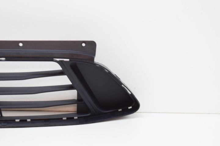 BMW 2 F45 PARE-CHOCS AVANT CENTRAL ZAMKNIETY GRILLE 51117301566 7301566
