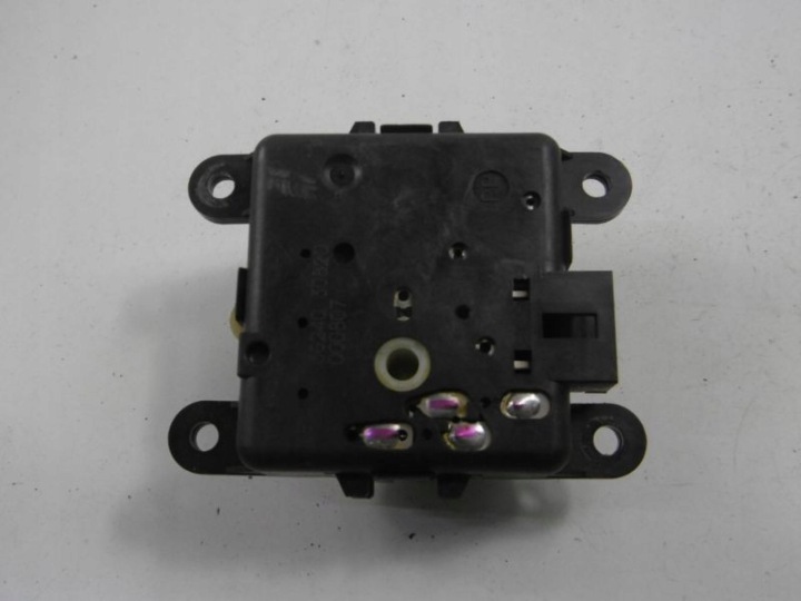 NISSAN ALMERA N16 MOTEUR CAPOTS RÉCHAUFFEURS 3G240 30820