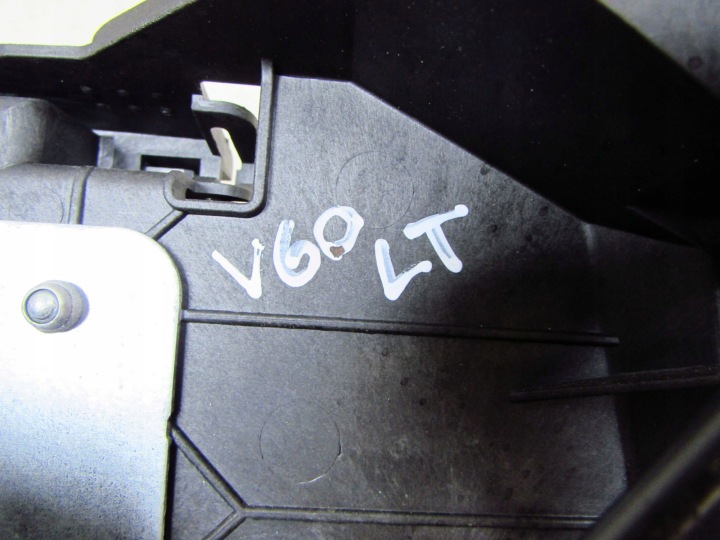 VOLVO S60 II V60 10-17 SERRURE DE PORTE ARRIÈRE GAUCHE SUPPORT 31349864