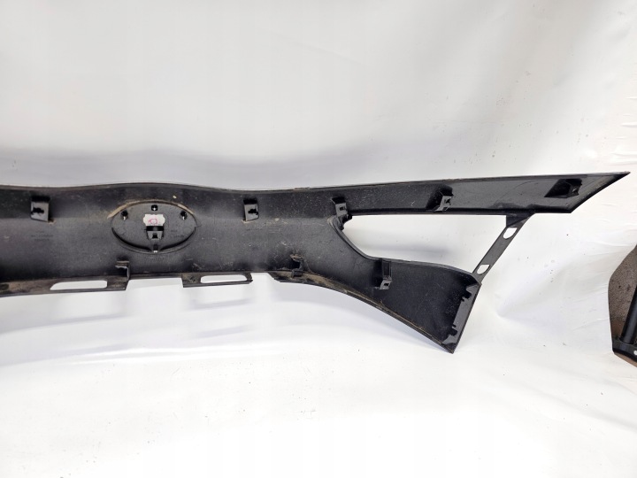 CACHE COUVERCLES DE COFFRE MOULURE TOYOTA YARIS III 3 LIFT 2017