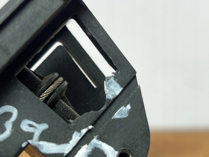 CÂBLE CHEVROLET CORVETTE C6 2005+