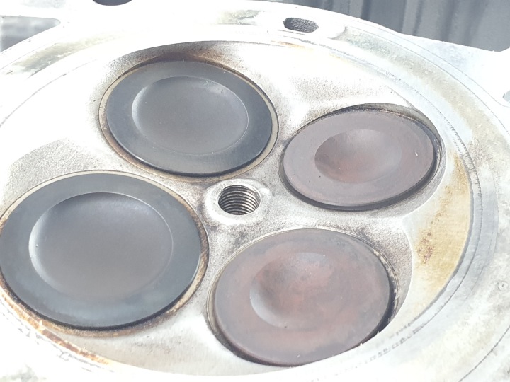 CULASSE DROITE BMW 1200 BMW 8546346