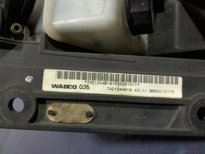RENAULT MIDLUM III LIFT 09- PÉDALES FREINS ADHÉRENCE 7421344619