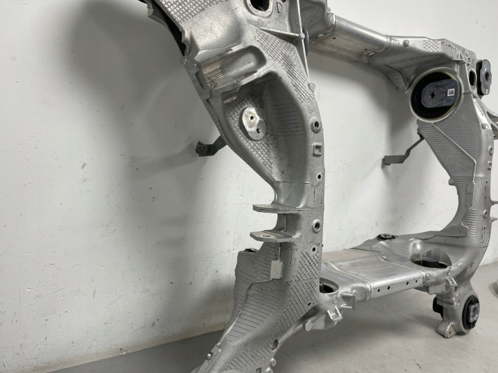 ARRIÈRE POUTRE MERCEDES EQS 580 A2973500901 A2973521500 A2973500900 2021-