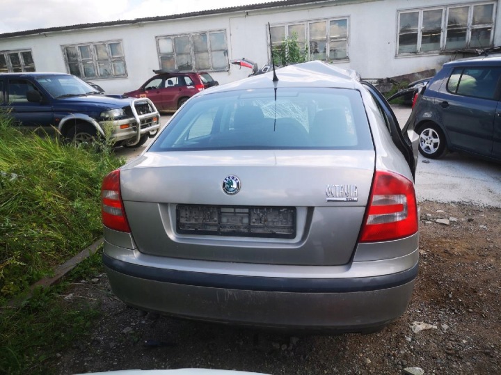 SKODA OCTAVIA DÉFLECTEURS AIR VERS CABINES 2006 1.9L 1Z0819203