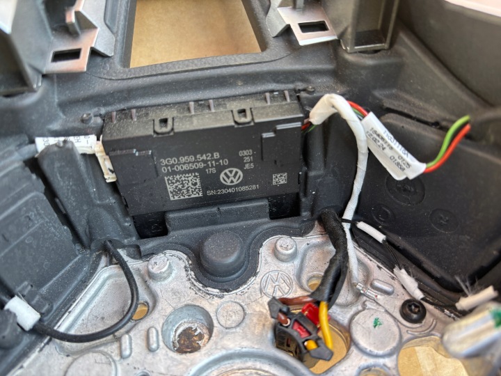VW ID3 ID4 10A VOLANT 10A419089