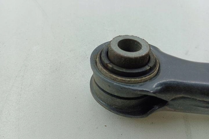 BRAS DE SUSPENSION ARRIÈRE DROIT AUDI A3 LIMOUSINE (8YS) 5Q0505323D 2.0L GASOLINE 228KW