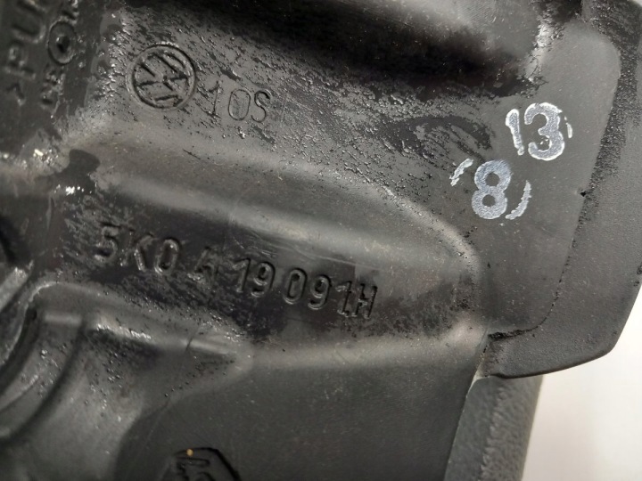 VW TOURAN 1T LIFT VOLANT 5K0419091H