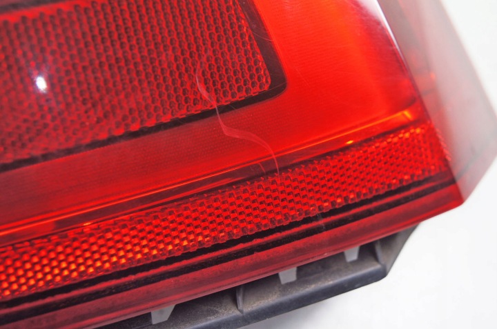 VH383 VOLVO V90 II D3 PHARE DROIT ARRIÈRE 31656782 UNIVERSEL AR