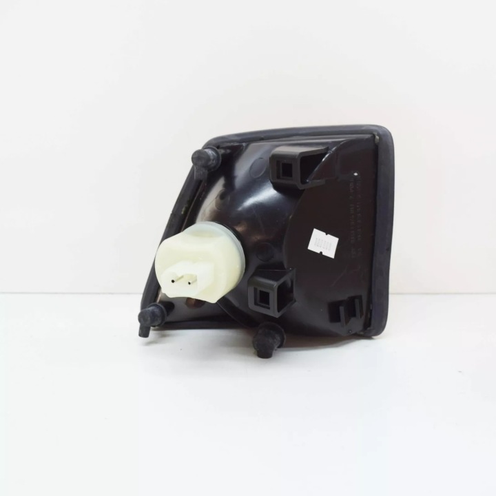 BMW 7 E32 LEFT TURN SIGNAL INDICATOR CORNER 63131374011 OEM